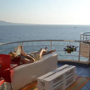Seaside Hotel Sarande
